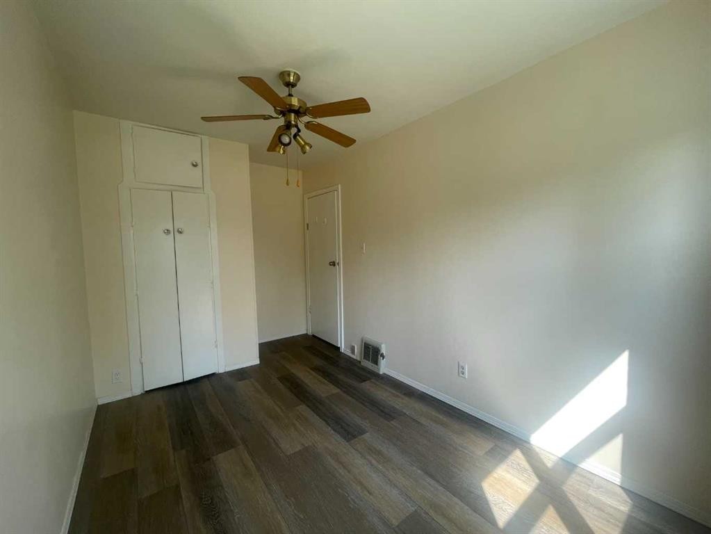 5306 50 Street, Camrose, AB - Indoor Photo Showing Other Room