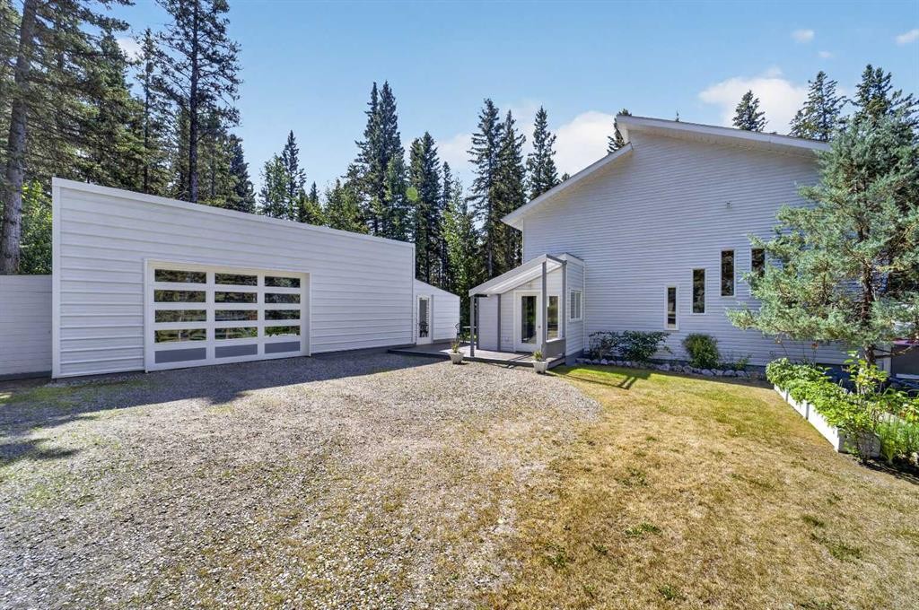 7-32579 Range Road 52, Rural Mountain View County, AB - Outdoor