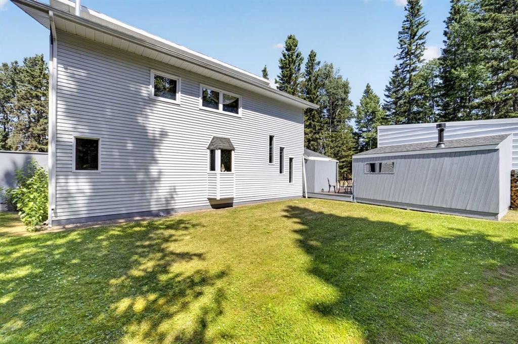 7-32579 Range Road 52, Rural Mountain View County, AB - Outdoor