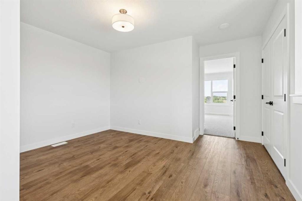 49 Silverton Glen Way Sw, Calgary, AB - Indoor Photo Showing Other Room