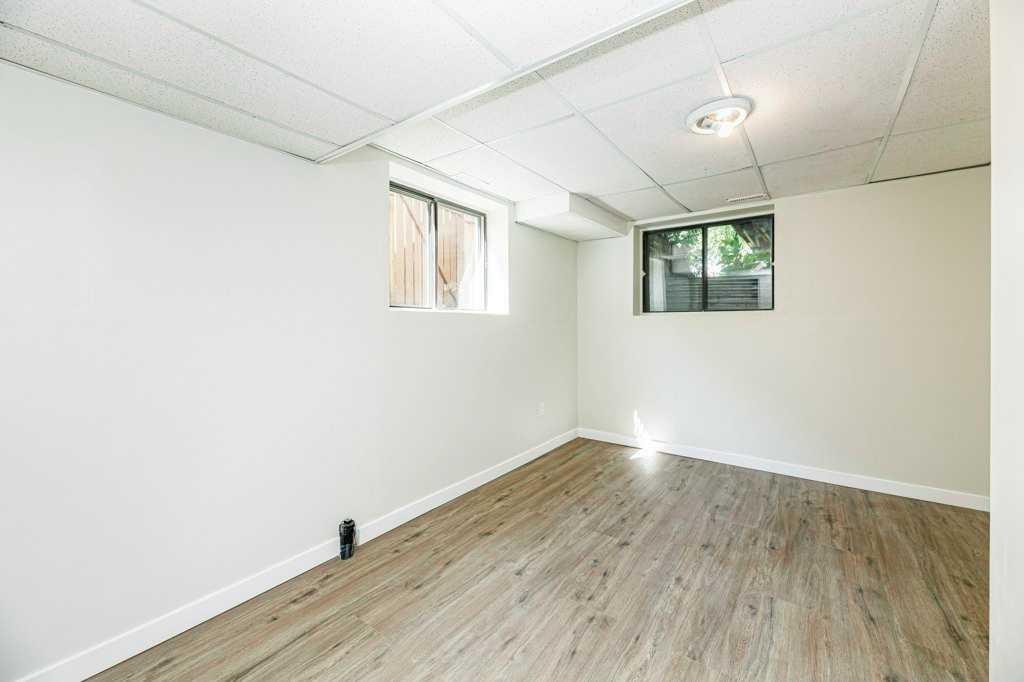 14 Eagle Road, Lacombe, AB - Indoor Photo Showing Other Room