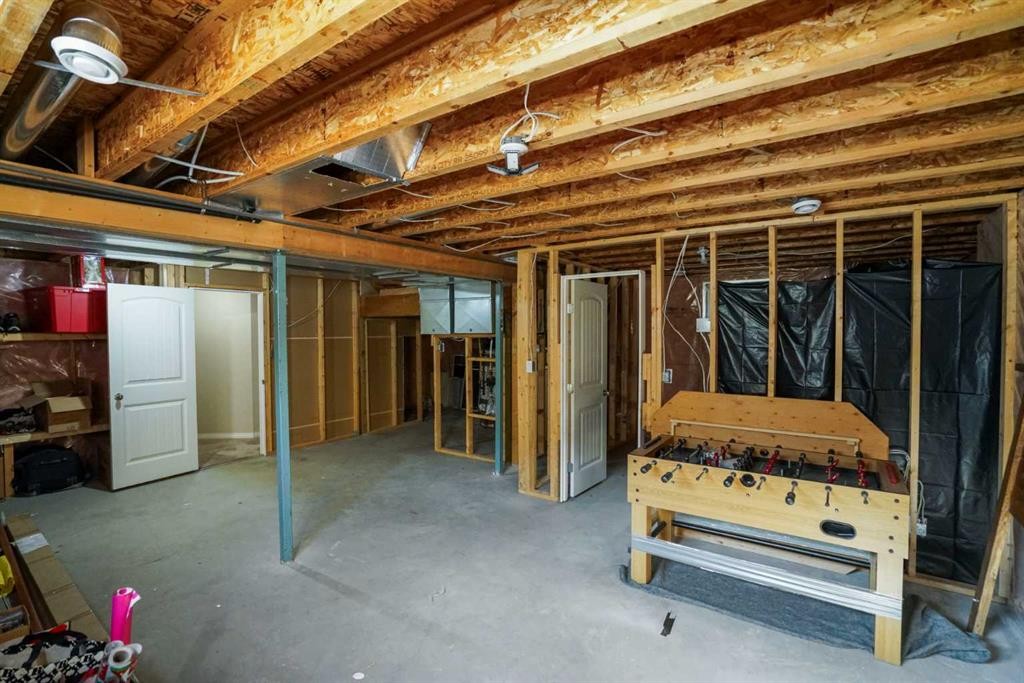2502 Valleyview Drive, Camrose, AB - Indoor Photo Showing Basement
