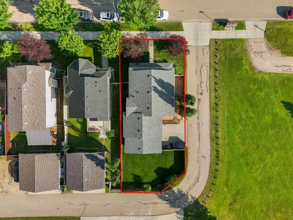 2502 Valleyview Drive, Camrose, AB - Outdoor