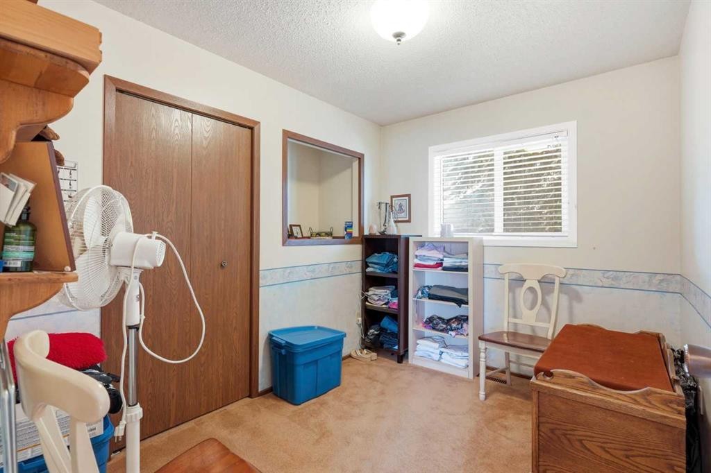 5616 45Th Street, Innisfail, AB - Indoor
