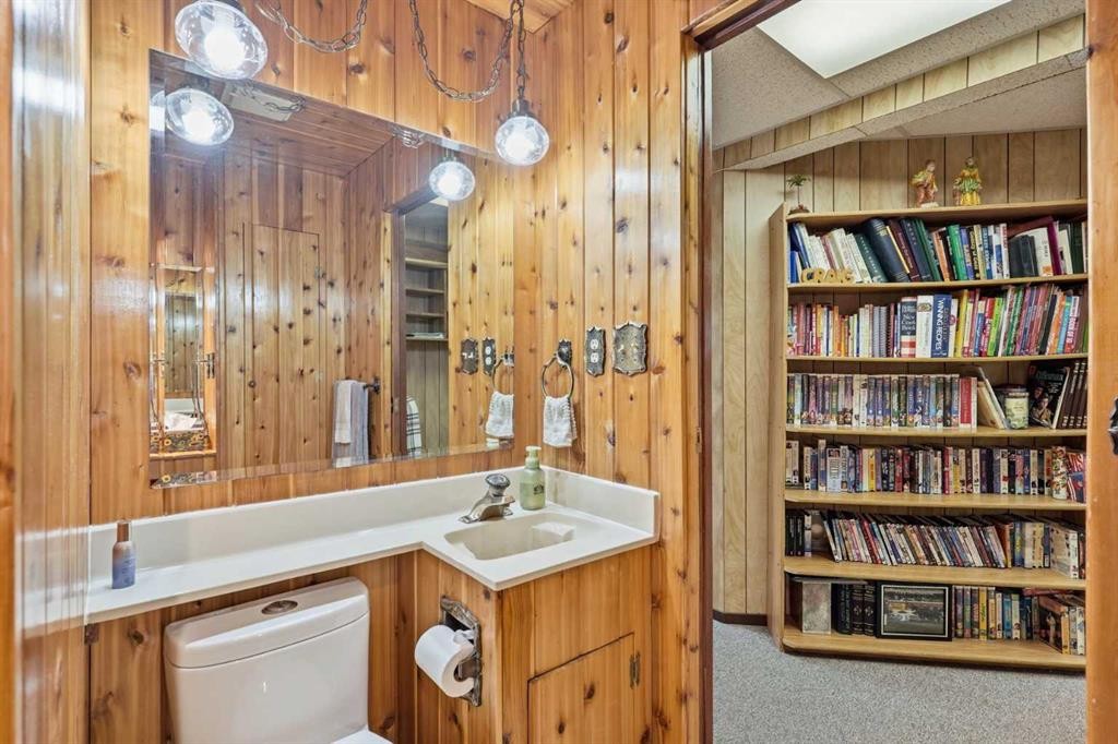 5616 45Th Street, Innisfail, AB - Indoor