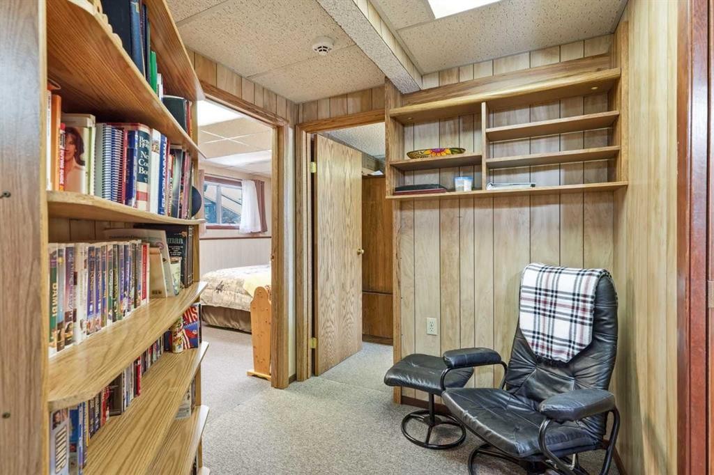 5616 45Th Street, Innisfail, AB - Indoor