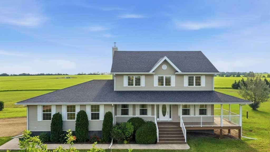 430057 Range Road 22, Rural Ponoka County, AB - Outdoor With Facade