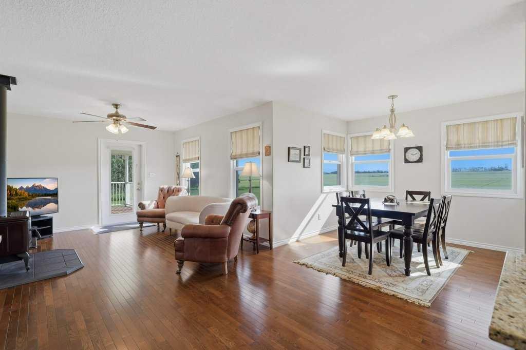 430057 Range Road 22, Rural Ponoka County, AB - Indoor