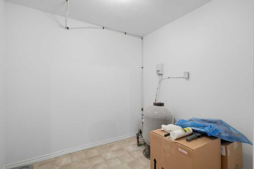 430057 Range Road 22, Rural Ponoka County, AB - Indoor