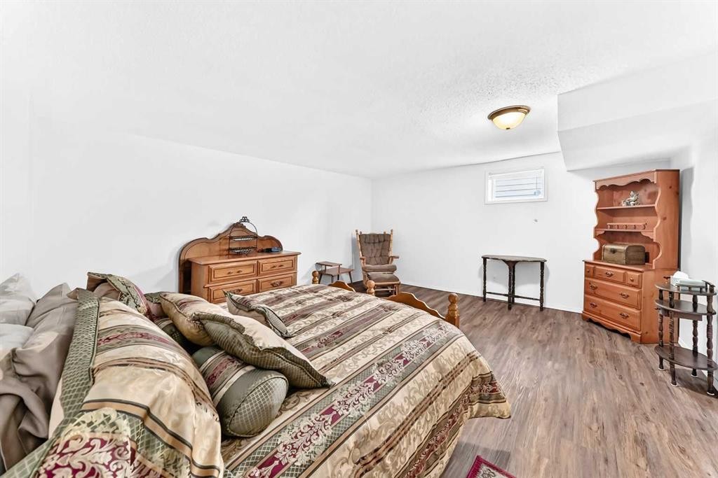 3 43 Avenue Close, Lacombe, AB - Indoor