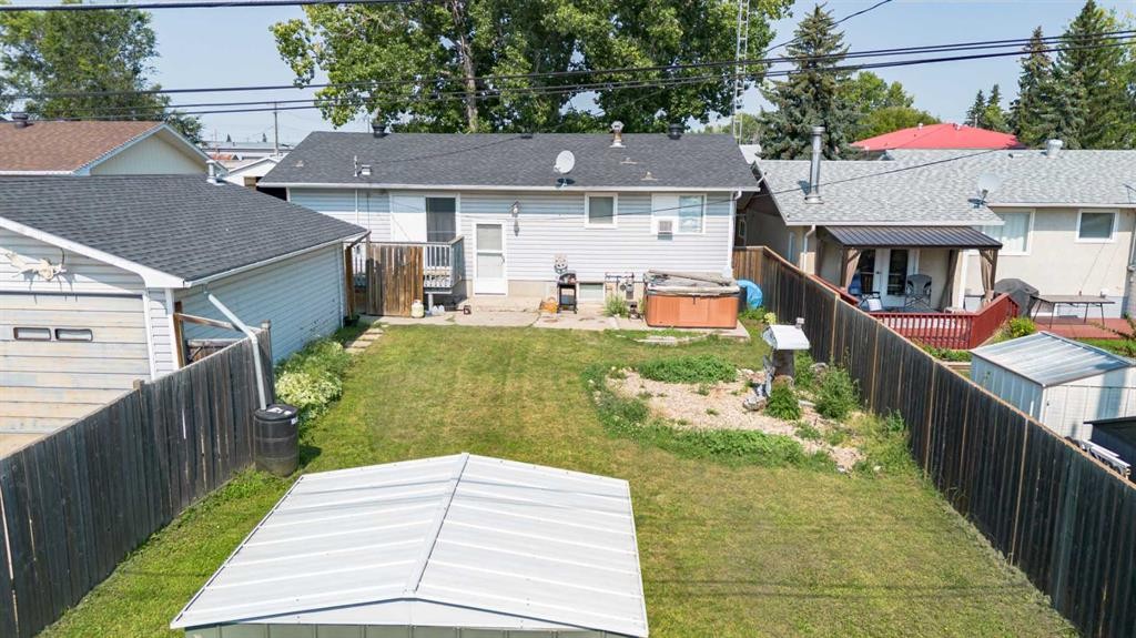 5005 53 Street, Castor, AB - Outdoor With Exterior