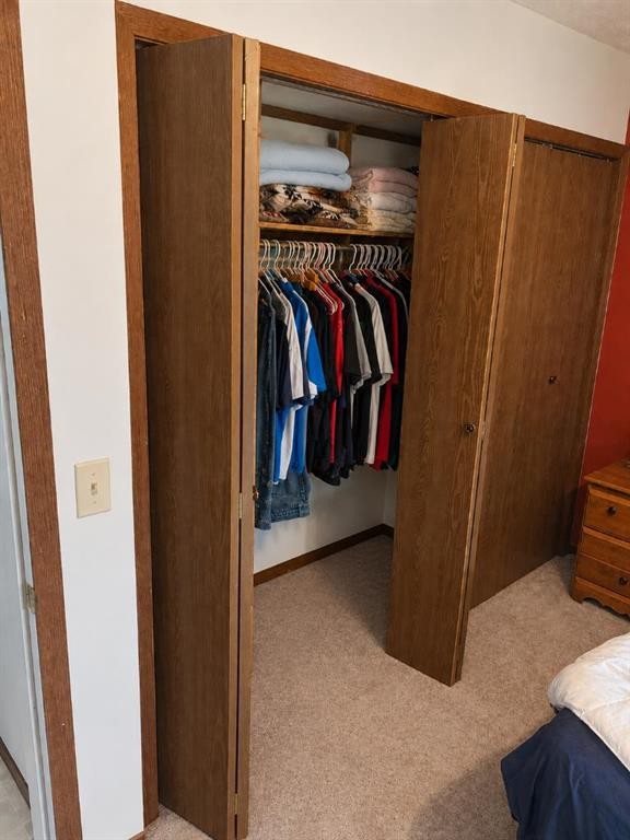 110 Howard Street, Halkirk, AB - Indoor Photo Showing Bedroom