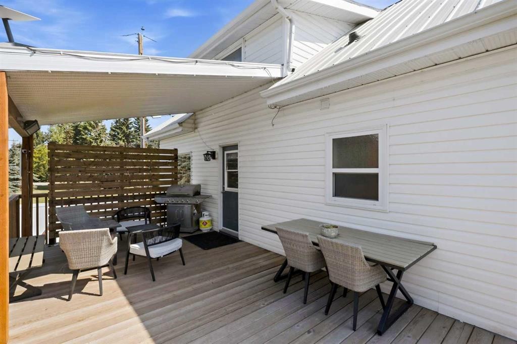 17-829 20 Street, Spruce View, AB - Outdoor With Deck Patio Veranda With Exterior