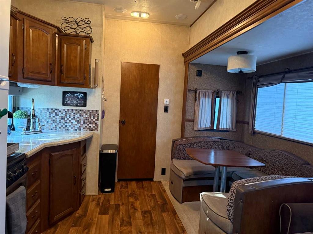 31 Timber Drive-5230 27 Highway, Rural Mountain View County, AB