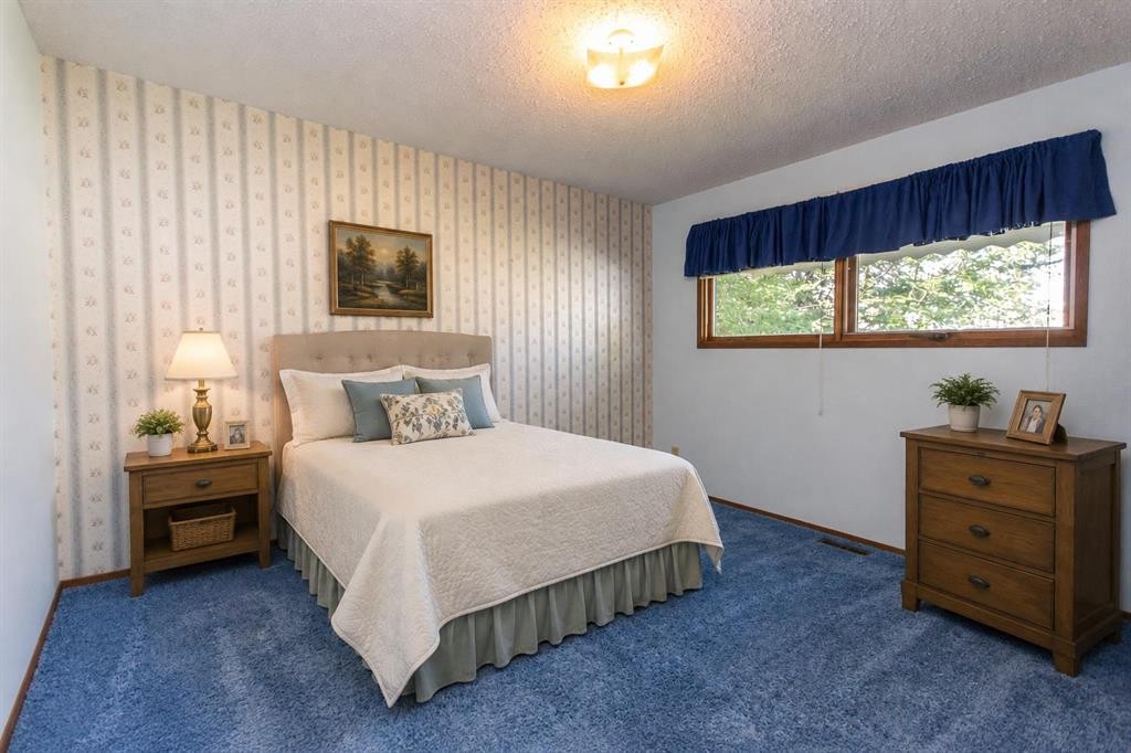 1910 26 Avenue, Delburne, AB - Indoor Photo Showing Bedroom