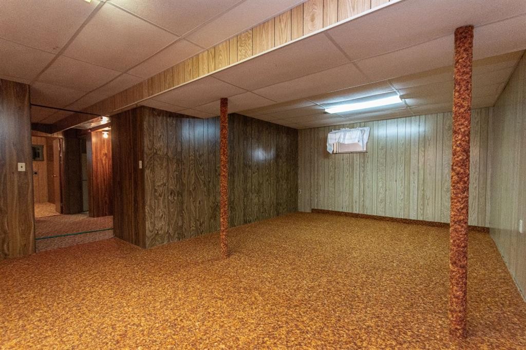 1910 26 Avenue, Delburne, AB - Indoor Photo Showing Basement