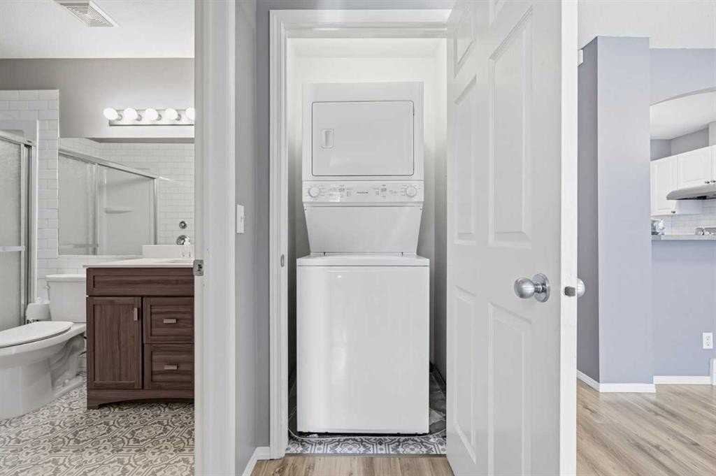 3 Janko Close, Red Deer, AB - Indoor Photo Showing Other Room