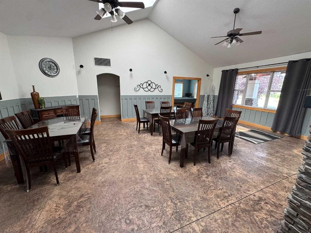 3 Janko Close, Red Deer, AB - Indoor Photo Showing Dining Room