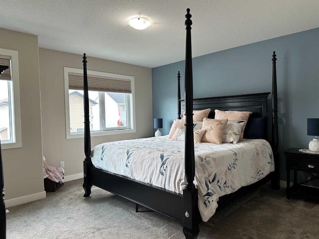 95 Golden Crescent, Red Deer, AB - Indoor Photo Showing Bedroom