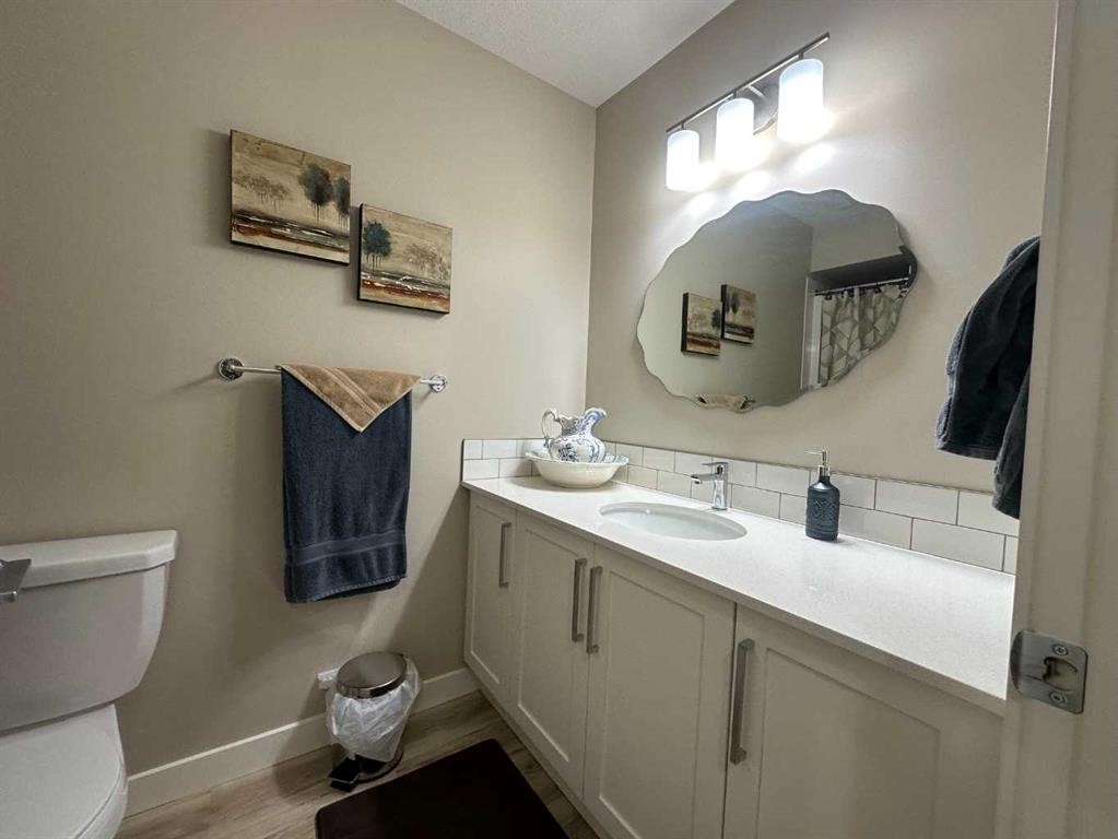 95 Golden Crescent, Red Deer, AB - Indoor Photo Showing Bathroom