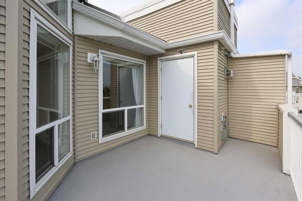 409-6118 53 Avenue, Red Deer, AB - Outdoor With Exterior