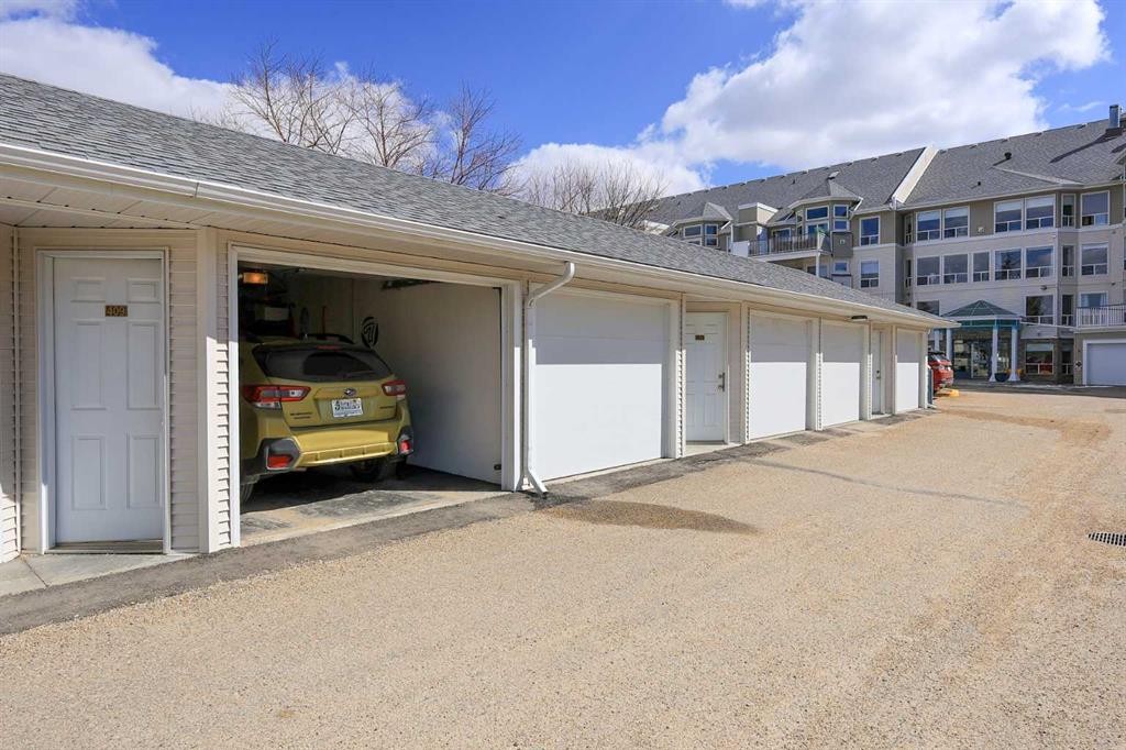 409-6118 53 Avenue, Red Deer, AB - Outdoor With Exterior