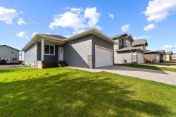 7501 38A Avenue Camrose, AB T4V 5E3