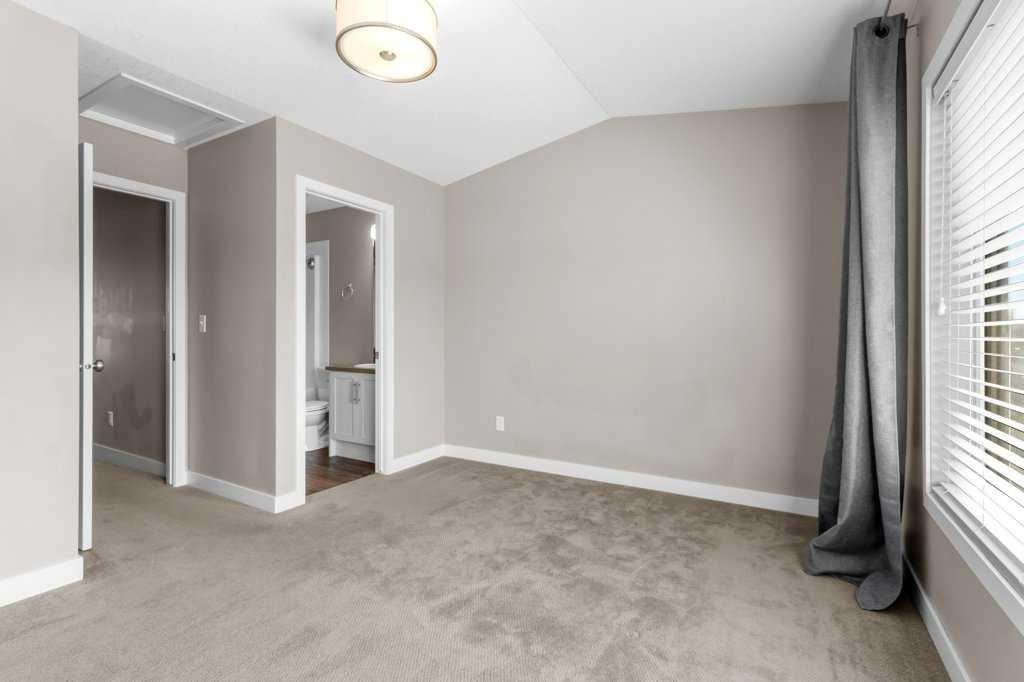 702-125 Caribou Crescent, Red Deer, AB - Indoor Photo Showing Other Room