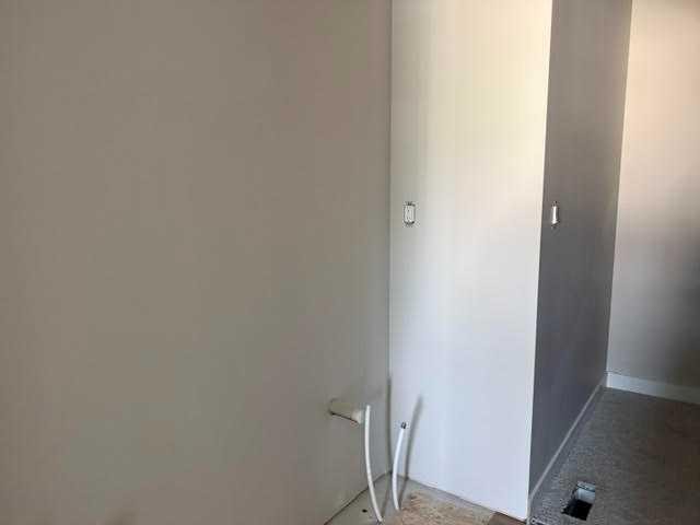 7 Gray Close, Sylvan Lake, AB - Indoor Photo Showing Other Room