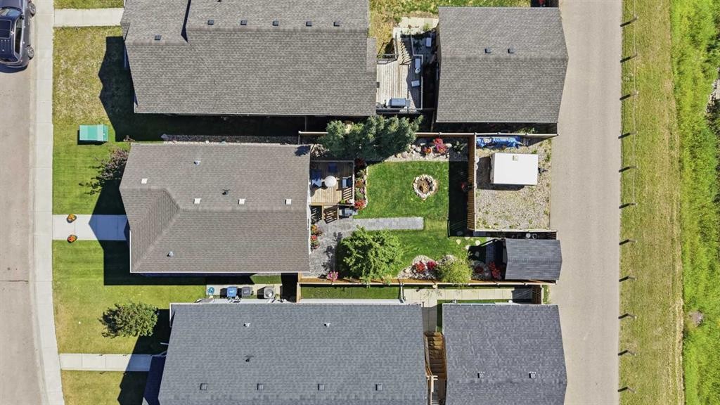 9 Hampton Crescent, Sylvan Lake, AB - Outdoor