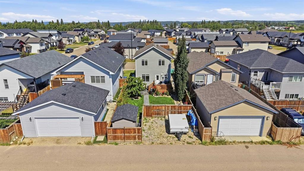 9 Hampton Crescent, Sylvan Lake, AB - Outdoor