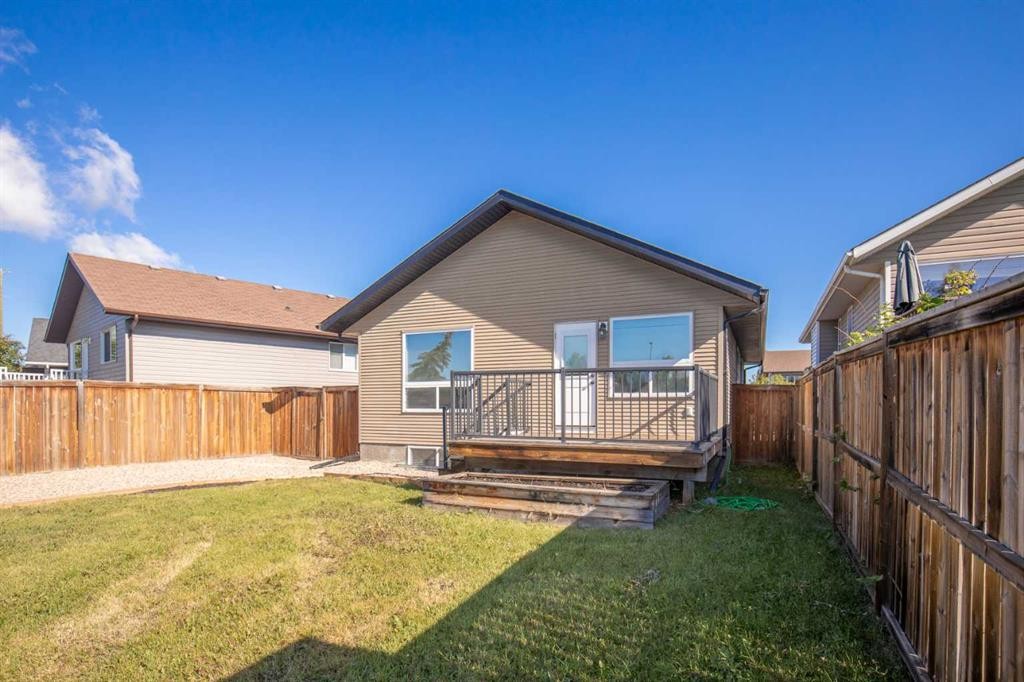 92 Ireland Crescent, Red Deer, AB - Outdoor With Deck Patio Veranda
