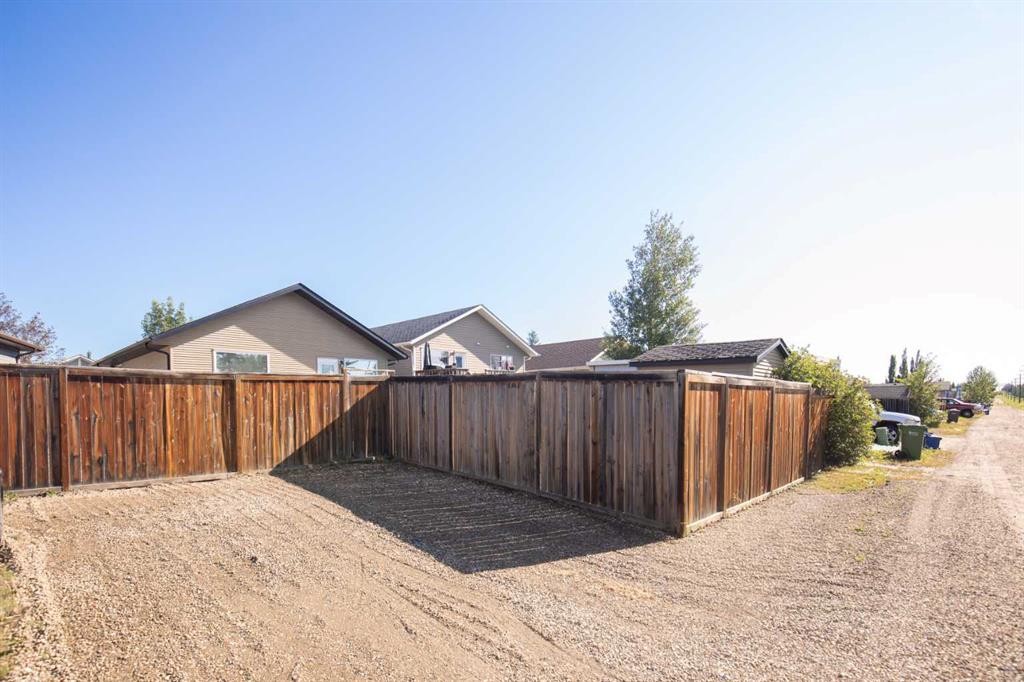 92 Ireland Crescent, Red Deer, AB - Outdoor