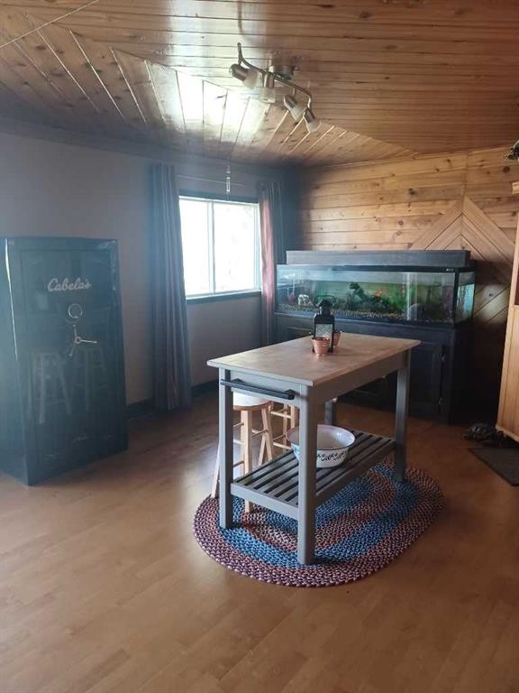 39530 Range Road 22, Rural Lacombe County, AB - Indoor Photo Showing Other Room