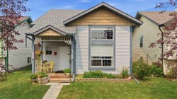 24 kelly Street Red Deer, AB T4P 3S9
