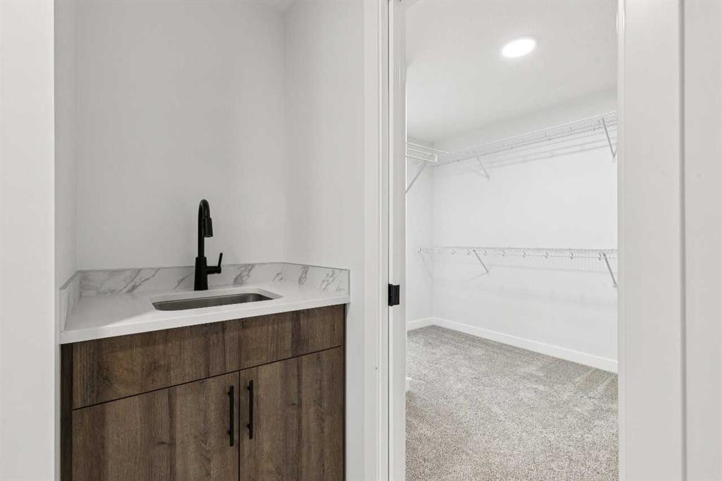 412 Bridgeport Glen, Chestermere, AB - Indoor With Storage