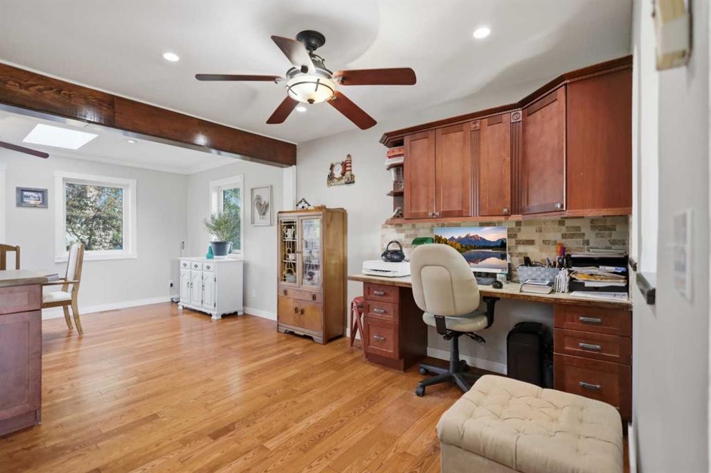 31 Willow Crescent, Lacombe, AB - Indoor Photo Showing Office