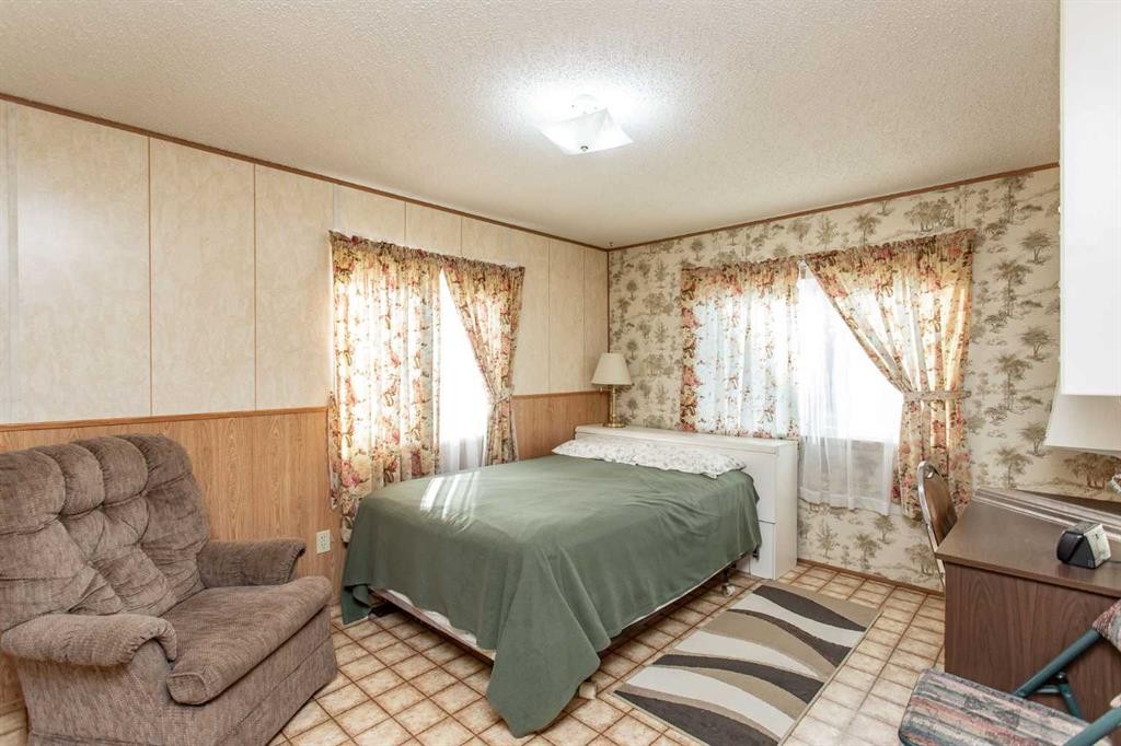 44A-5500 Womacks Road, Blackfalds, AB