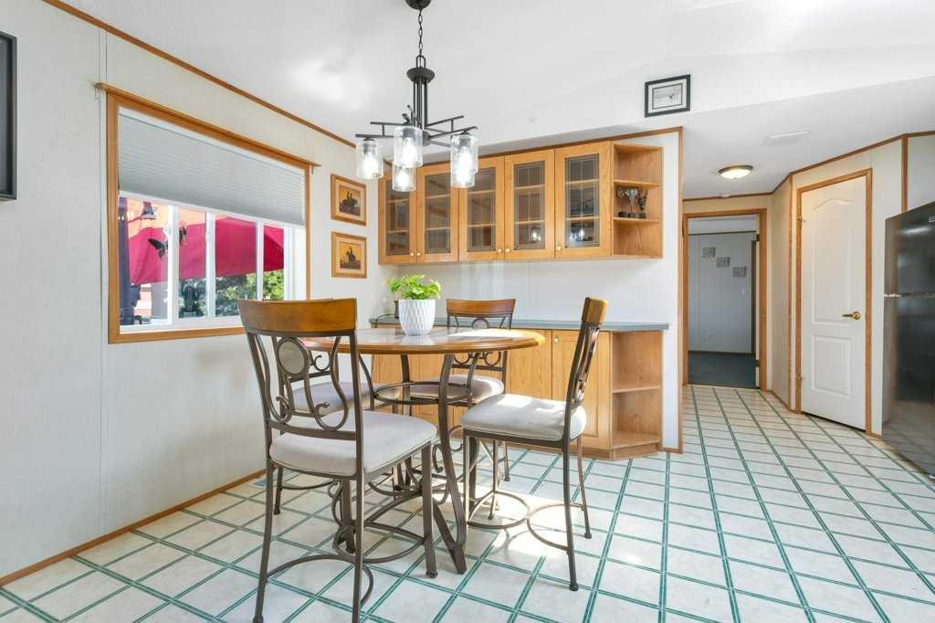 212 Willow Place, Benalto, AB