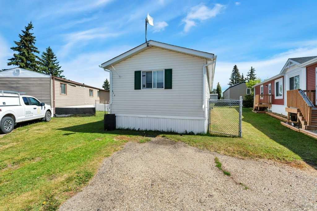 212 Willow Place, Benalto, AB