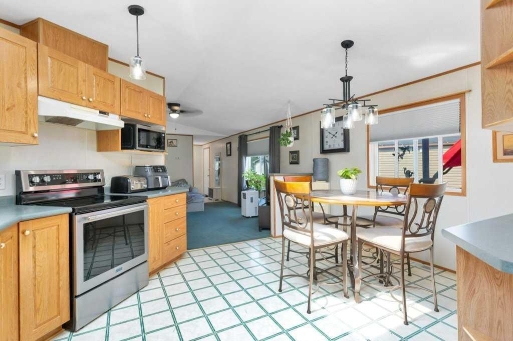 212 Willow Place, Benalto, AB