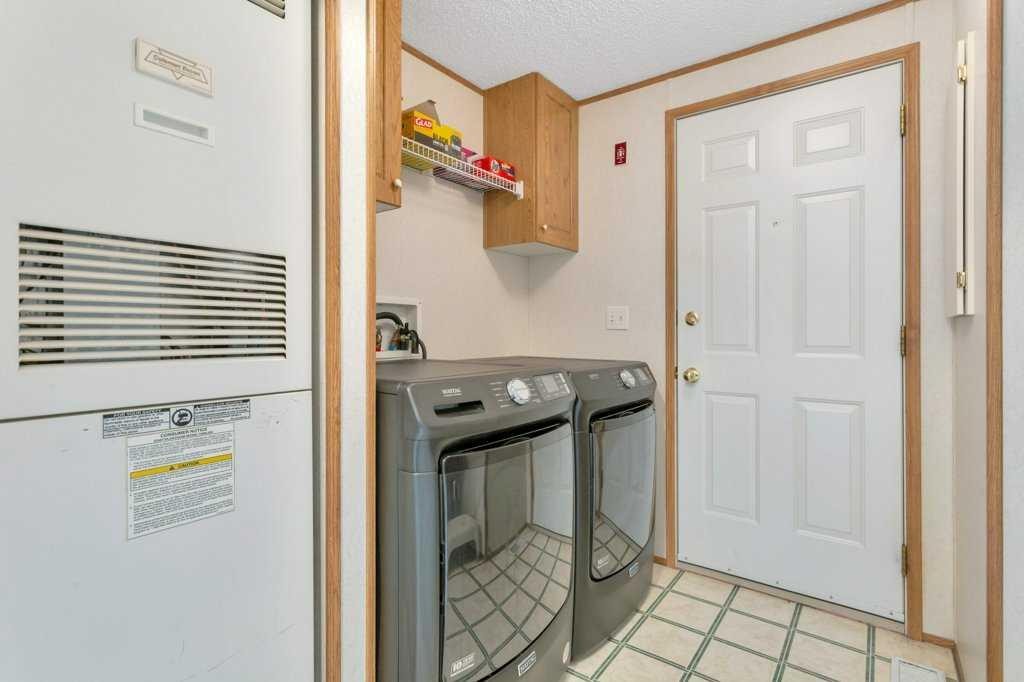 212 Willow Place, Benalto, AB