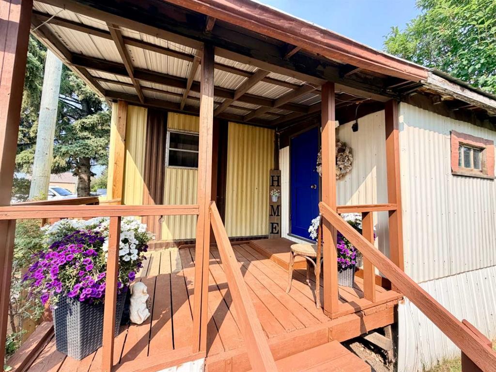 5039 51 Avenue, Caroline, AB - Outdoor With Deck Patio Veranda With Exterior
