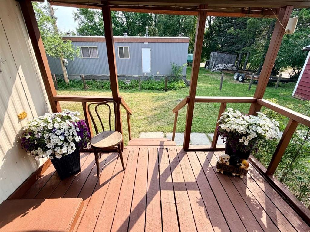 5039 51 Avenue, Caroline, AB - Outdoor With Deck Patio Veranda