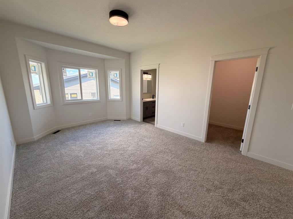 114 Alberta Street, Kingman, AB - Indoor Photo Showing Other Room
