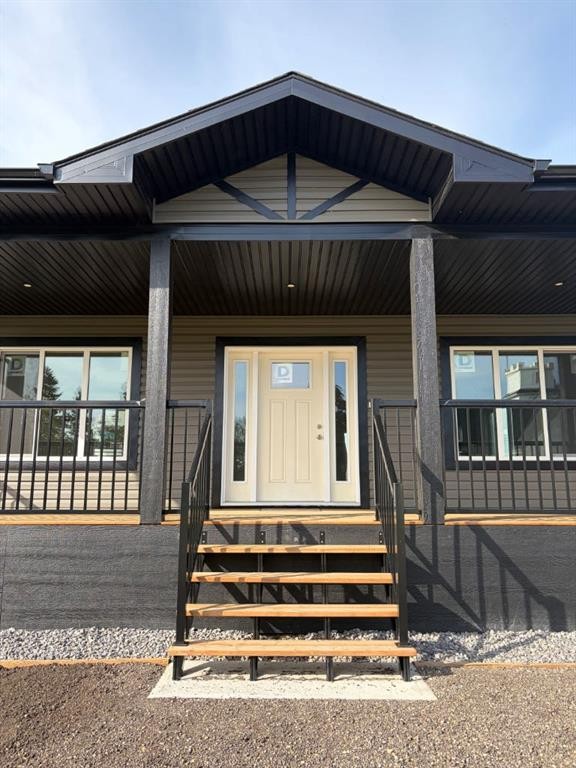 114 Alberta Street, Kingman, AB - Outdoor With Deck Patio Veranda