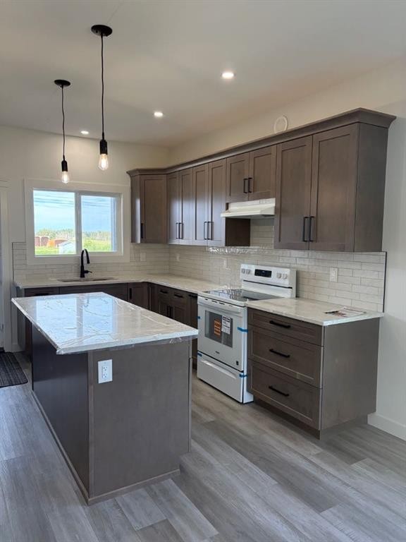 114 Alberta Street, Kingman, AB - Indoor Photo Showing Kitchen