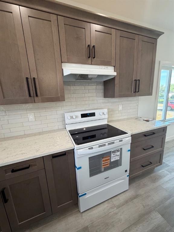 114 Alberta Street, Kingman, AB - Indoor Photo Showing Kitchen