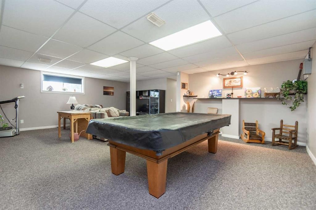4606 51 Avenue, Bentley, AB - Indoor Photo Showing Other Room
