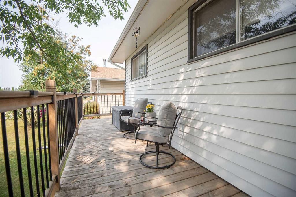 4606 51 Avenue, Bentley, AB - Outdoor With Deck Patio Veranda With Exterior